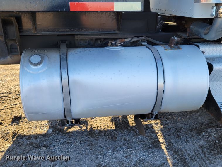 image for item DM8209 1987 Kenworth T800  dump truck