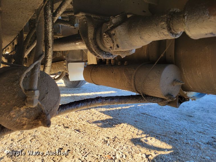 image for item DM8209 1987 Kenworth T800  dump truck