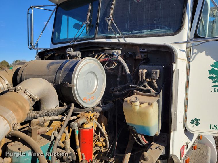 image for item DM8209 1987 Kenworth T800  dump truck