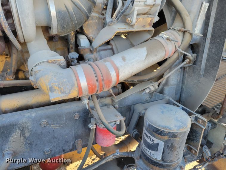 image for item DM8209 1987 Kenworth T800  dump truck