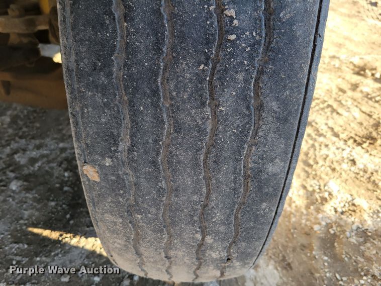 image for item DM8209 1987 Kenworth T800  dump truck