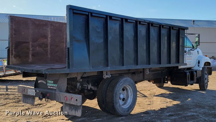 image for item DM8210 1999 GMC C6500  dump truck
