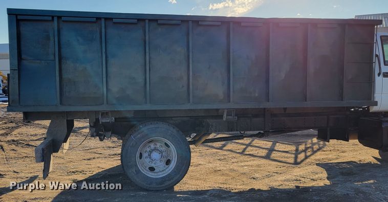 image for item DM8210 1999 GMC C6500  dump truck