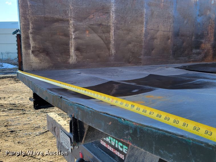 image for item DM8210 1999 GMC C6500  dump truck