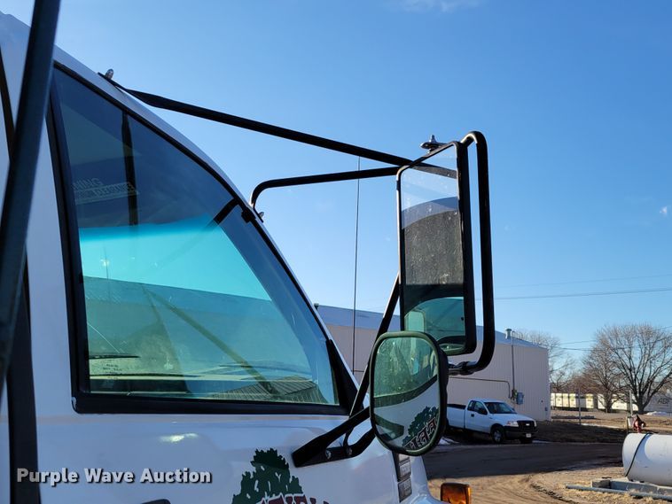 image for item DM8210 1999 GMC C6500  dump truck