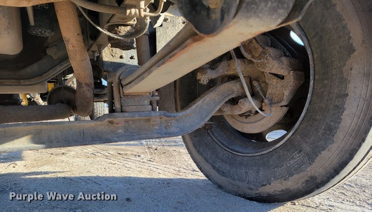 image for item DM8210 1999 GMC C6500  dump truck