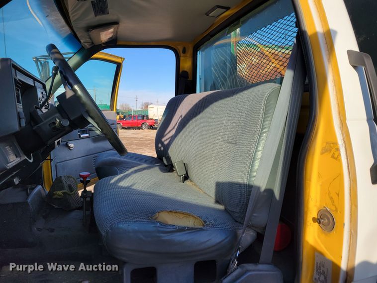 image for item DM8210 1999 GMC C6500  dump truck