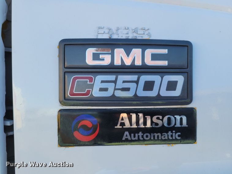 image for item DM8210 1999 GMC C6500  dump truck