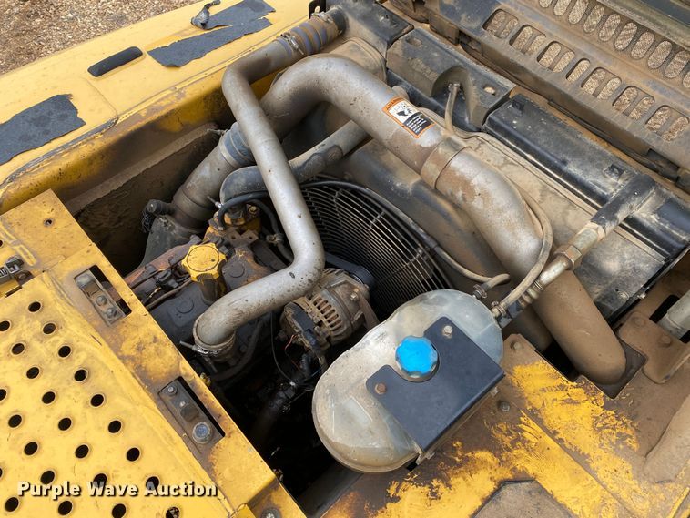 image for item DN8152 2007 John Deere 200D LC  excavator