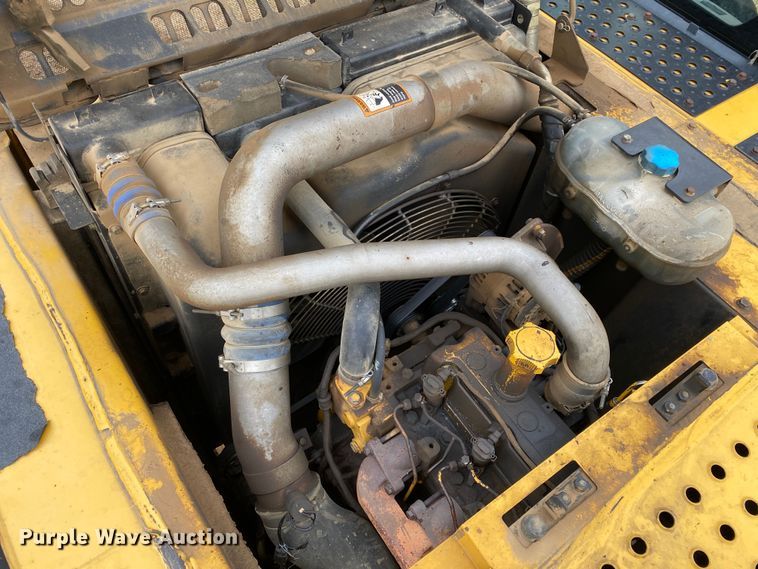 image for item DN8152 2007 John Deere 200D LC  excavator