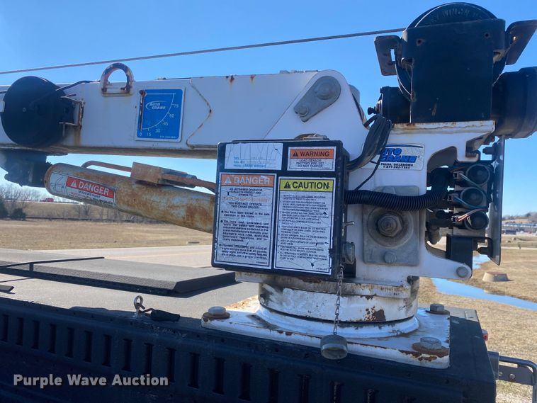 image for item DN8153 2009 Chevrolet Silverado 3500HD  utility bed pickup truck