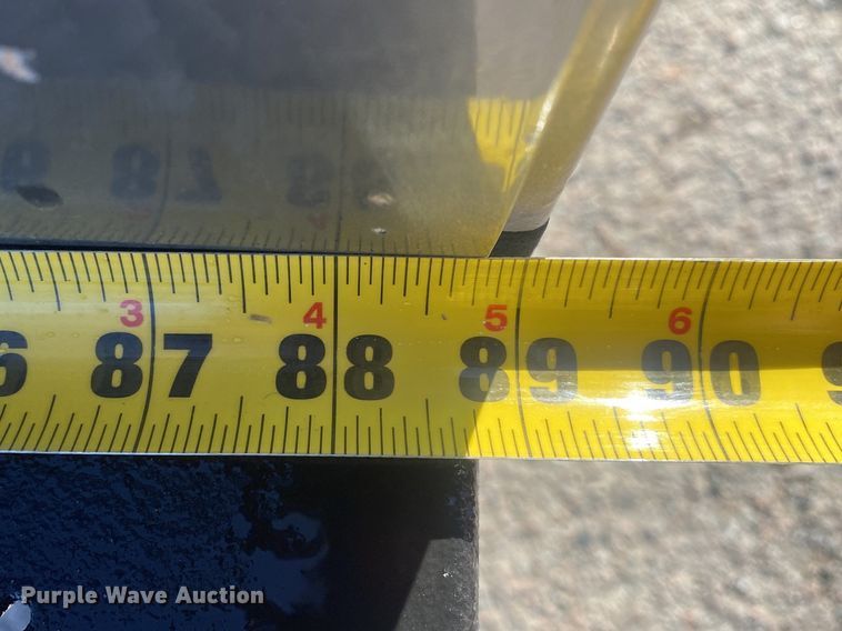 image for item DN8153 2009 Chevrolet Silverado 3500HD  utility bed pickup truck