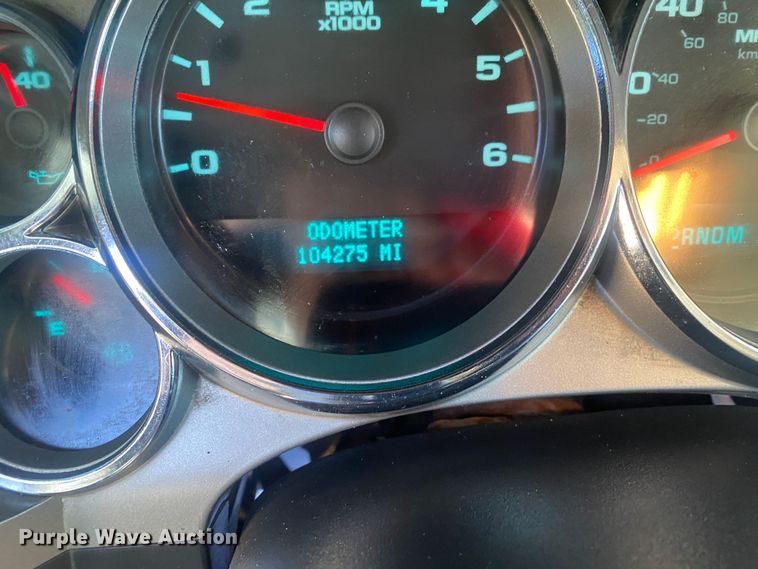 image for item DN8153 2009 Chevrolet Silverado 3500HD  utility bed pickup truck