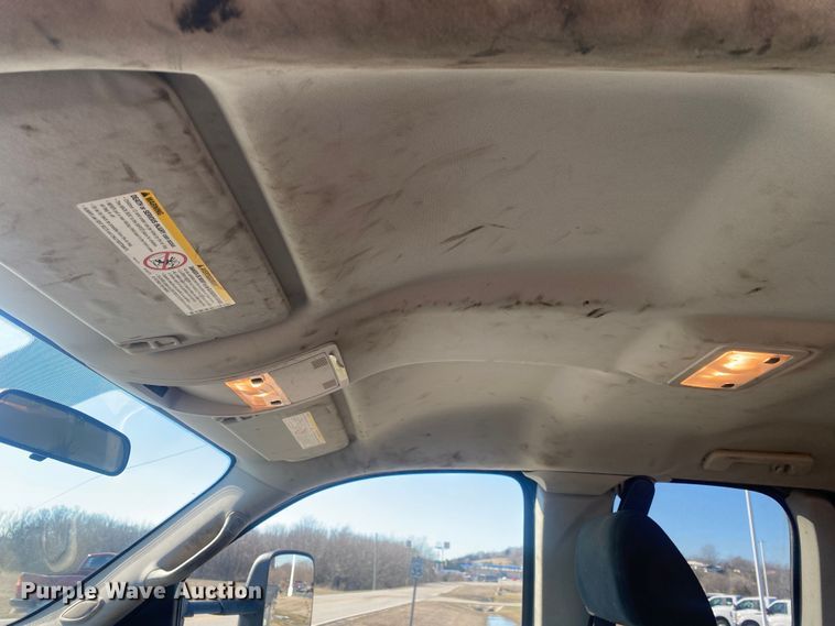 image for item DN8153 2009 Chevrolet Silverado 3500HD  utility bed pickup truck