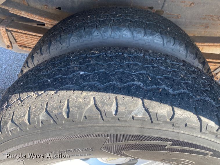 image for item DN8153 2009 Chevrolet Silverado 3500HD  utility bed pickup truck