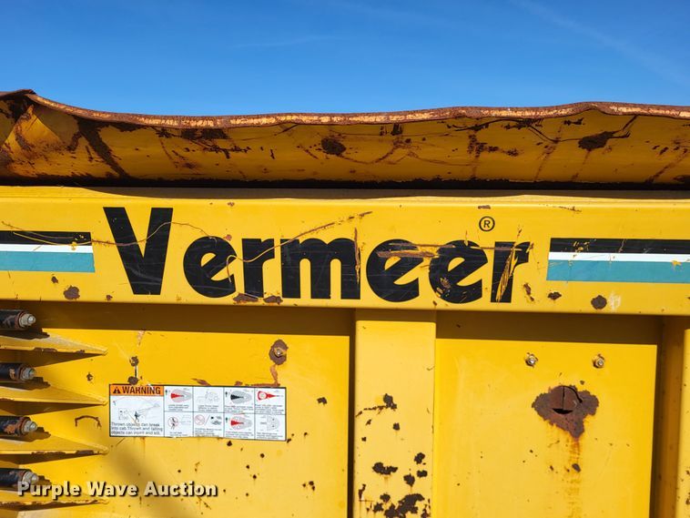 image for item DO3461 Vermeer HG525  horizontal grinder