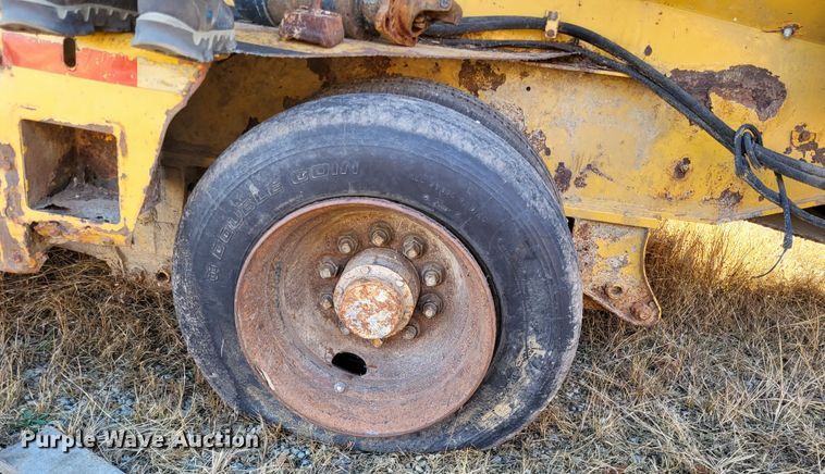 image for item DO3461 Vermeer HG525  horizontal grinder