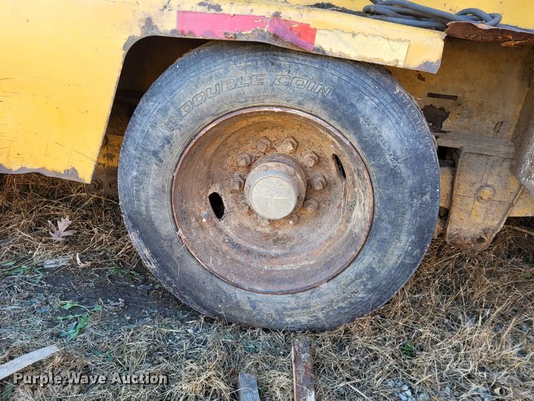 image for item DO3461 Vermeer HG525  horizontal grinder