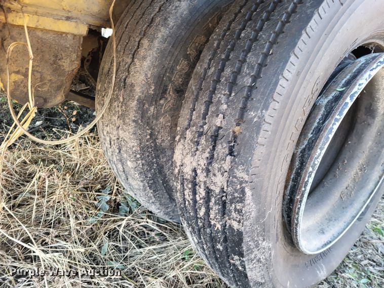 image for item DO3461 Vermeer HG525  horizontal grinder