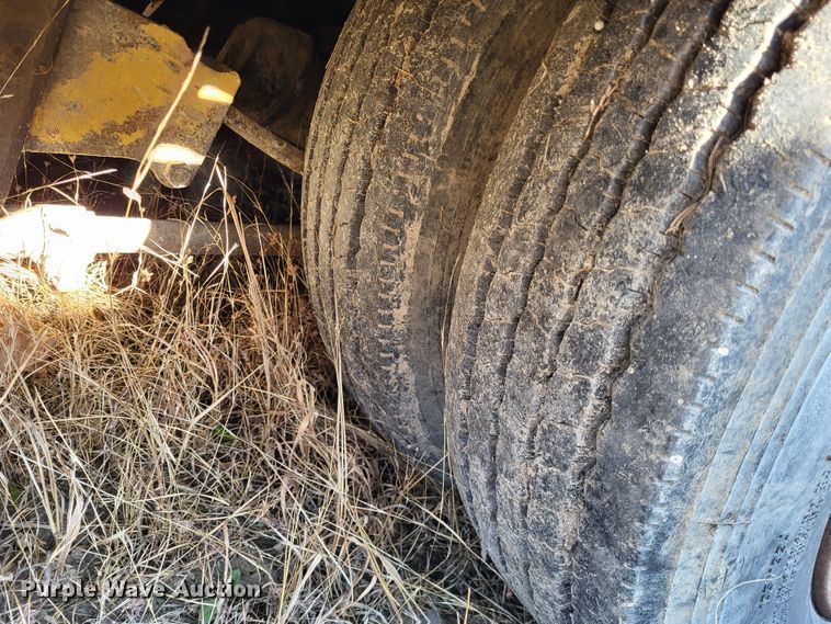 image for item DO3461 Vermeer HG525  horizontal grinder