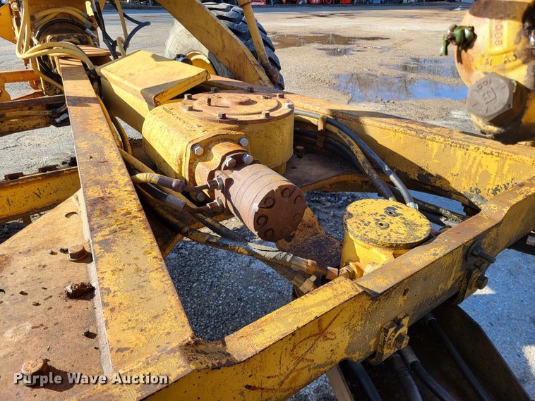 image for item DO3538 1985 Caterpillar 12G  motor grader