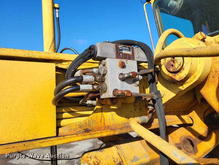 image for item DO3538 1985 Caterpillar 12G  motor grader