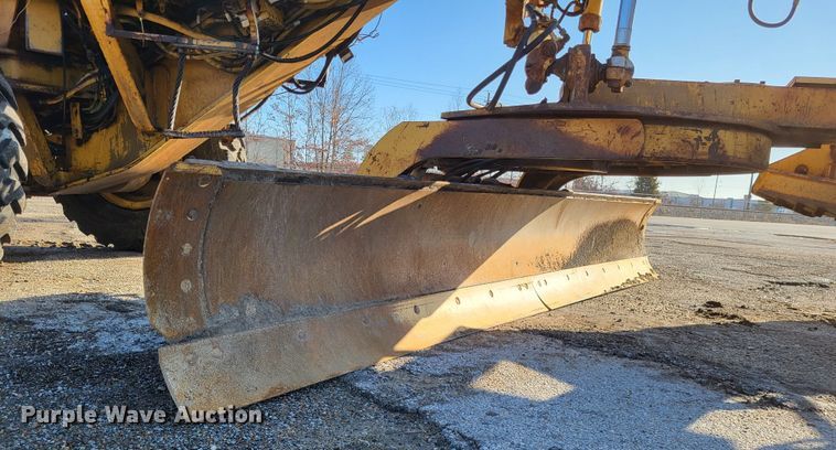 image for item DO3538 1985 Caterpillar 12G  motor grader