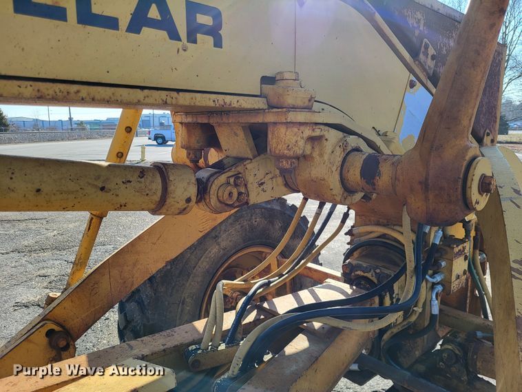 image for item DO3538 1985 Caterpillar 12G  motor grader