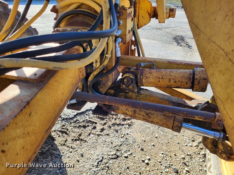 image for item DO3538 1985 Caterpillar 12G  motor grader