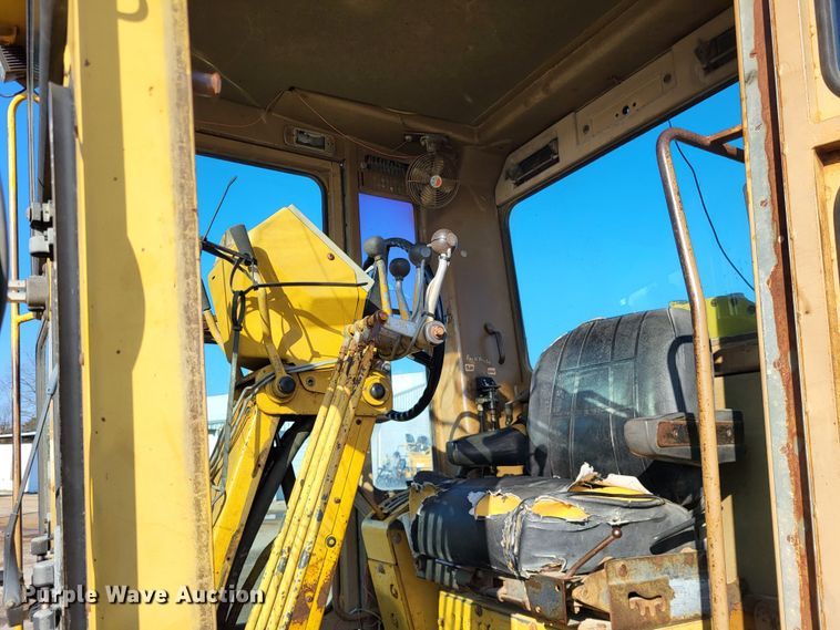 image for item DO3538 1985 Caterpillar 12G  motor grader