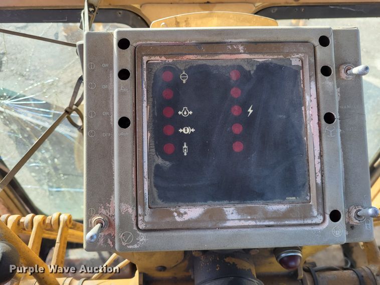 image for item DO3538 1985 Caterpillar 12G  motor grader