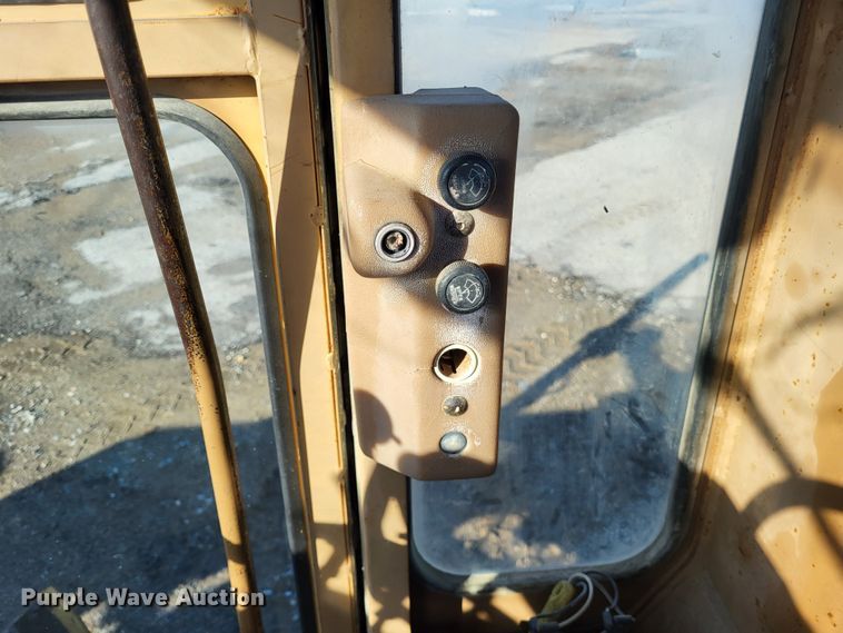 image for item DO3538 1985 Caterpillar 12G  motor grader