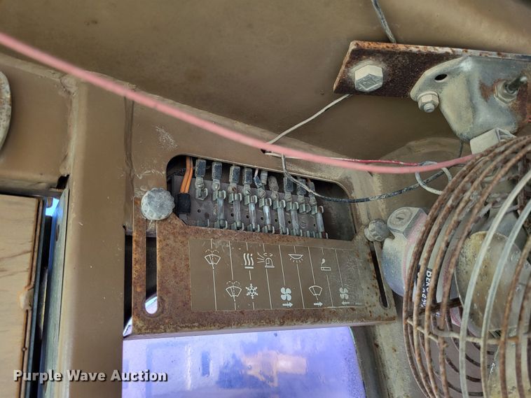 image for item DO3538 1985 Caterpillar 12G  motor grader