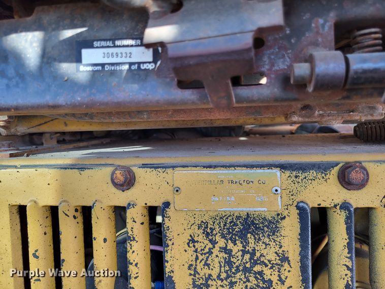 image for item DO3538 1985 Caterpillar 12G  motor grader