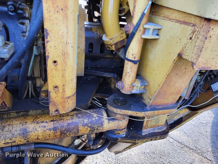 image for item DO3538 1985 Caterpillar 12G  motor grader