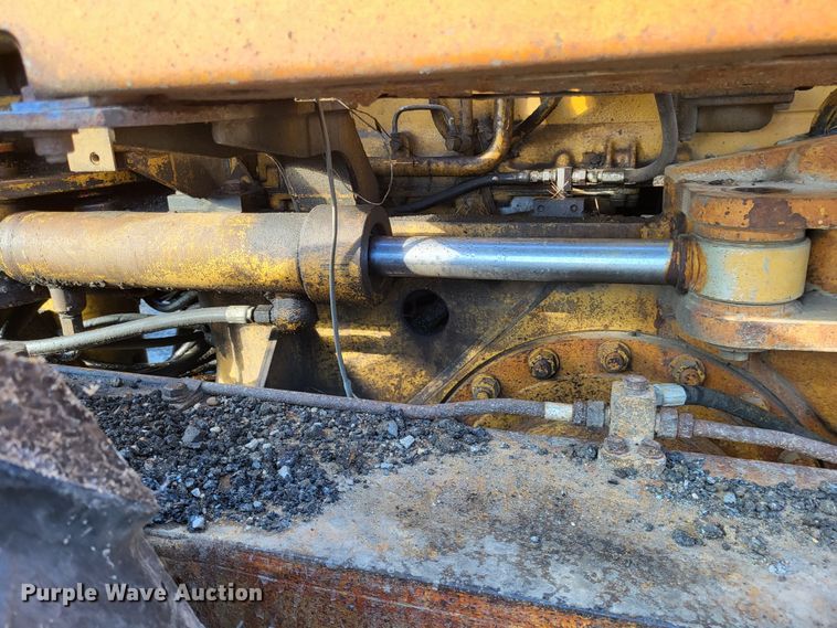 image for item DO3538 1985 Caterpillar 12G  motor grader