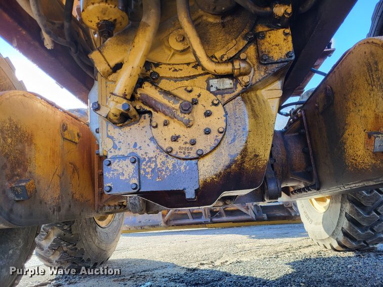 image for item DO3538 1985 Caterpillar 12G  motor grader