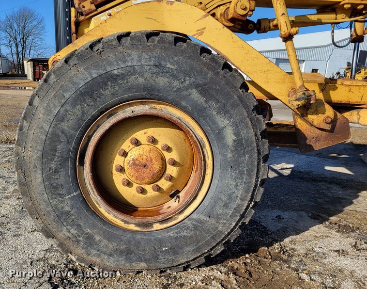 image for item DO3538 1985 Caterpillar 12G  motor grader