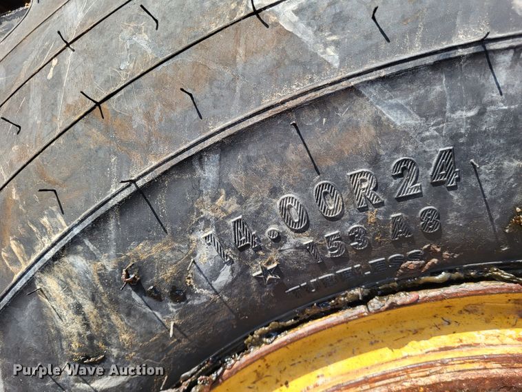 image for item DO3538 1985 Caterpillar 12G  motor grader