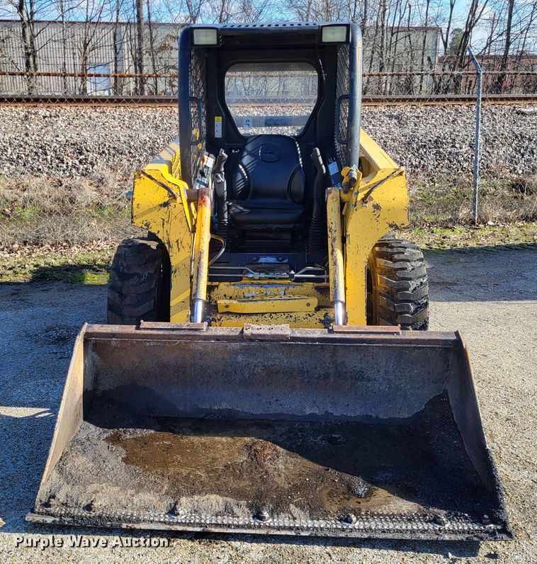 image for item DO3539 2000 John Deere 240  skid steer loader