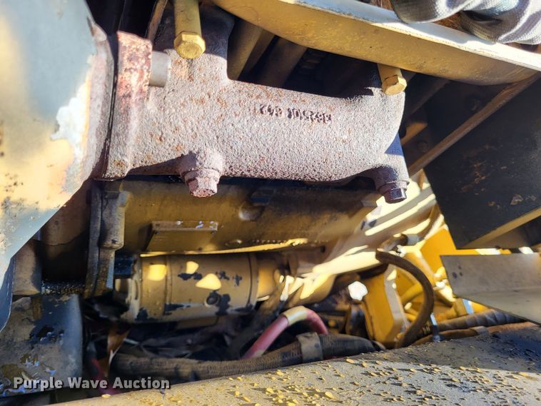 image for item DO3540 1995 Caterpillar CB224C  double drum vibratory roller