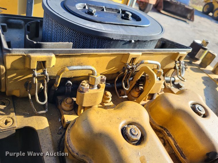 image for item DO3540 1995 Caterpillar CB224C  double drum vibratory roller