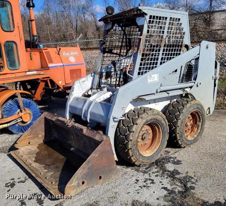 image for item DO3541 Bobcat  skid steer loader