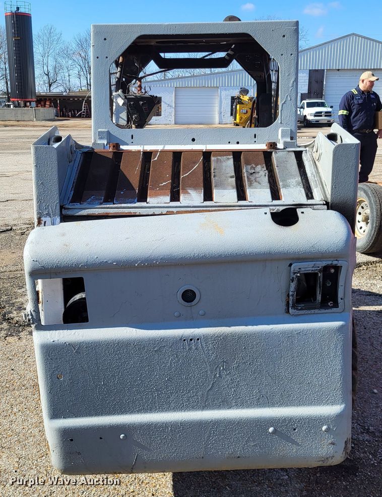 image for item DO3541 Bobcat  skid steer loader