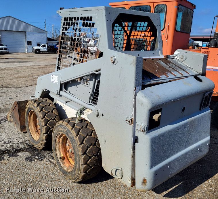 image for item DO3541 Bobcat  skid steer loader