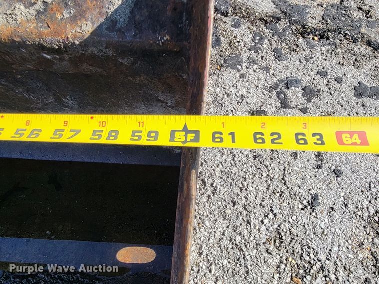 image for item DO3541 Bobcat  skid steer loader