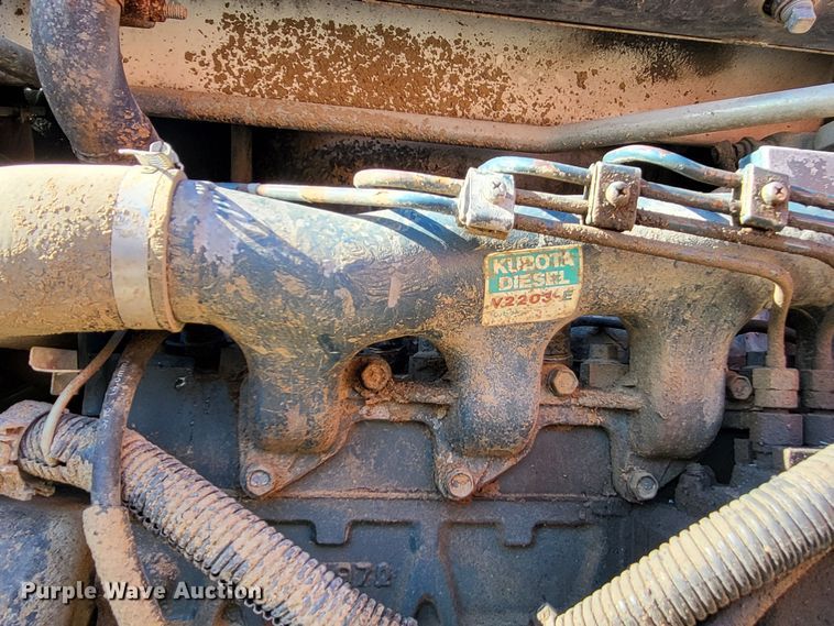 image for item DO3541 Bobcat  skid steer loader