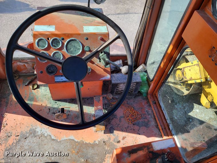 image for item DO3542 1999 Broce RJ350  broom