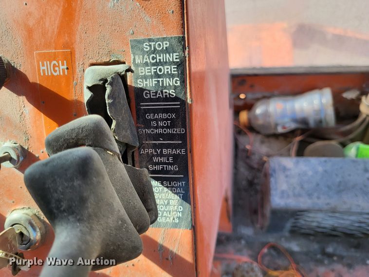 image for item DO3542 1999 Broce RJ350  broom