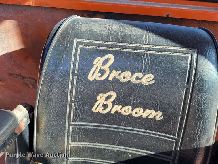 image for item DO3542 1999 Broce RJ350  broom